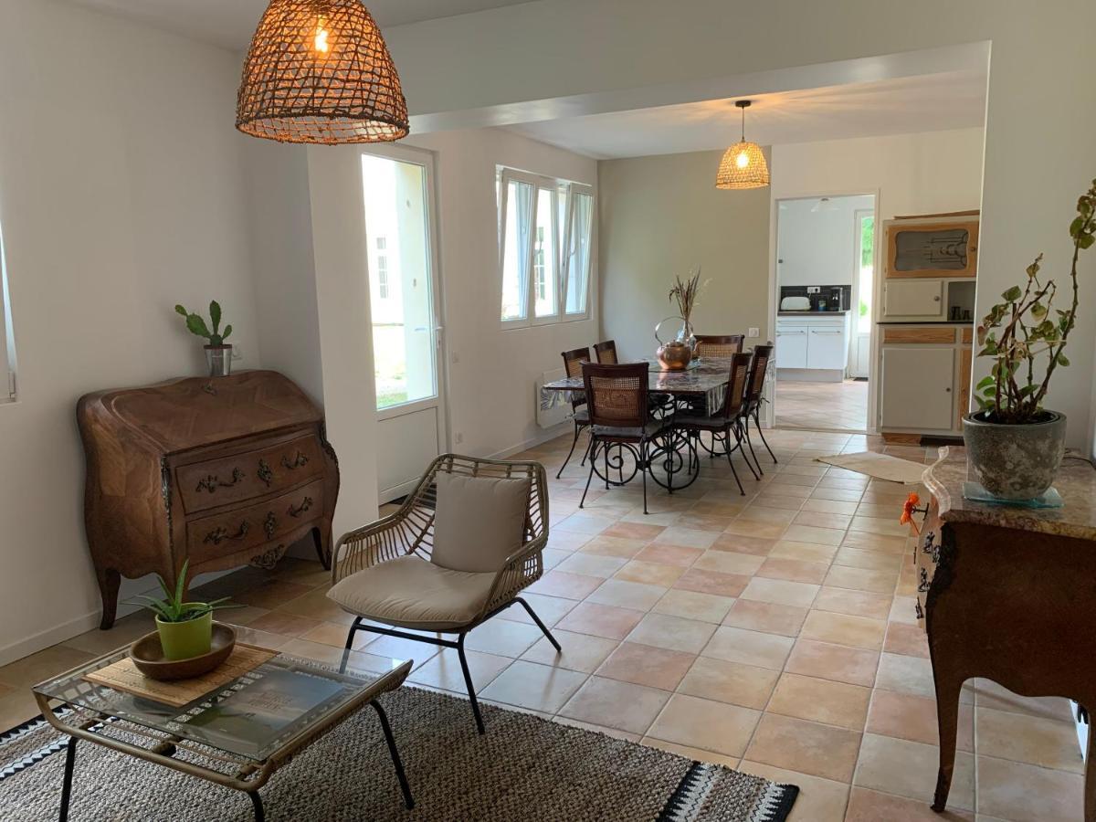 Willa Batisse En Pierre XVII Siecle 115 M² Avec Terrasse Ambares-et-Lagrave Zewnętrze zdjęcie