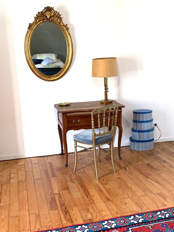 Willa Batisse En Pierre XVII Siecle 115 M² Avec Terrasse Ambares-et-Lagrave Zewnętrze zdjęcie