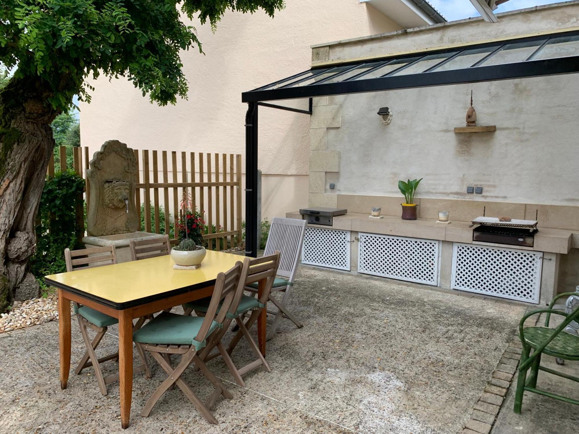 Willa Batisse En Pierre XVII Siecle 115 M² Avec Terrasse Ambares-et-Lagrave Zewnętrze zdjęcie