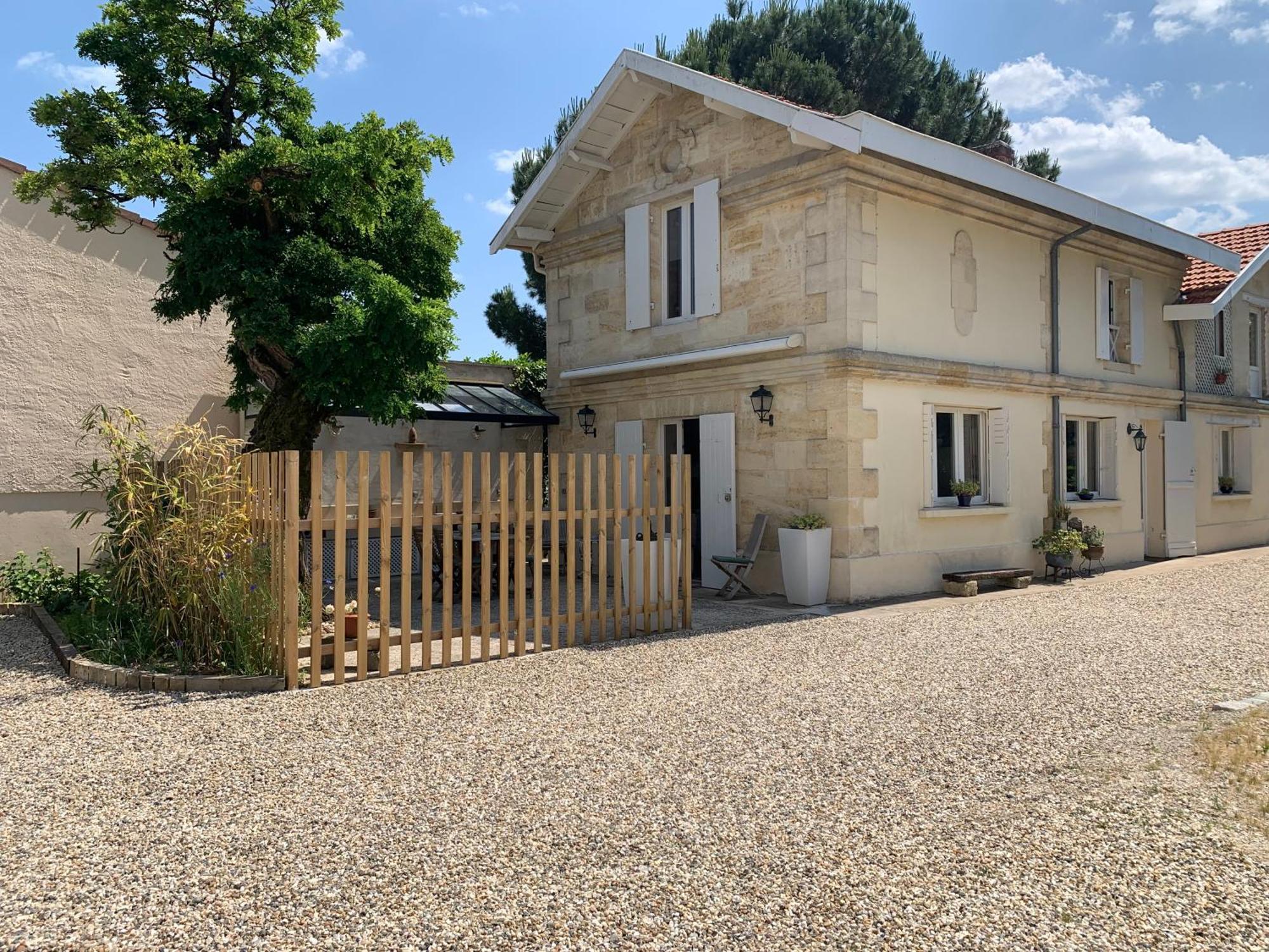 Willa Batisse En Pierre XVII Siecle 115 M² Avec Terrasse Ambares-et-Lagrave Zewnętrze zdjęcie