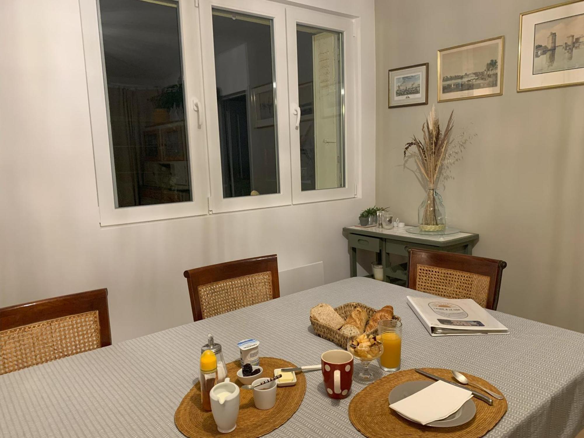 Willa Batisse En Pierre XVII Siecle 115 M² Avec Terrasse Ambares-et-Lagrave Zewnętrze zdjęcie